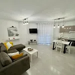 Casa Tina Piscina Privada Appartamento