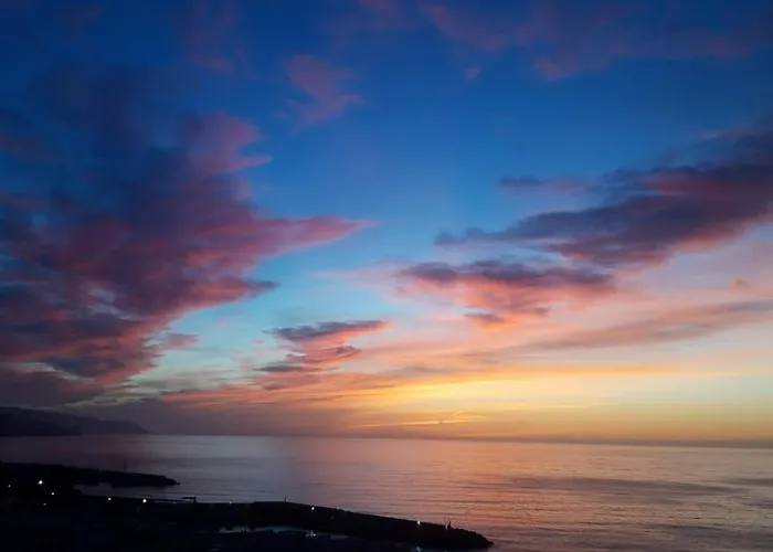 Casa Tina Piscina Privada * 칸델라리아