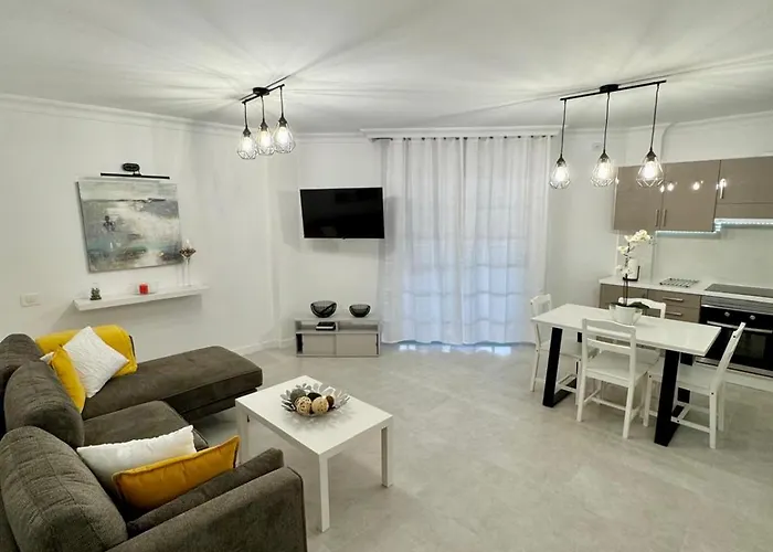 Casa Tina Piscina Privada 아파트